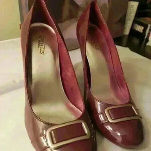 Seychelles burgendy patent size 8 shoes